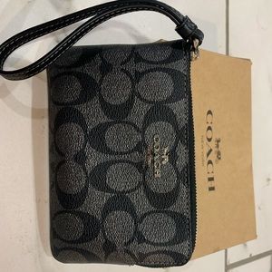 COPY - Coach Wristlet